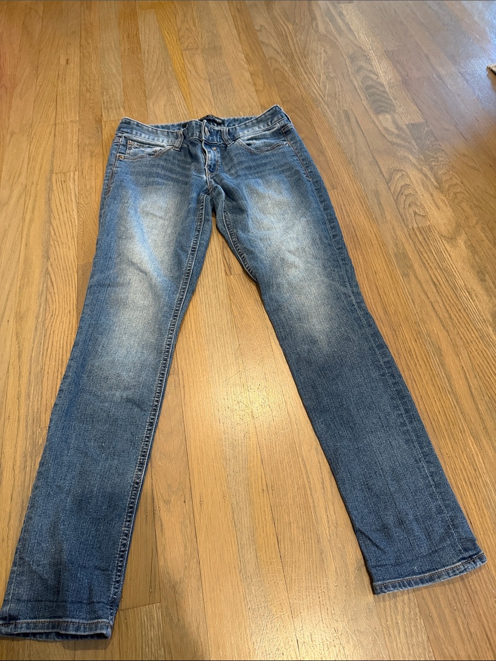 Express Jeans_Classic Woman ankle skinny (low-rise)Blue Straight-Leg Jeans